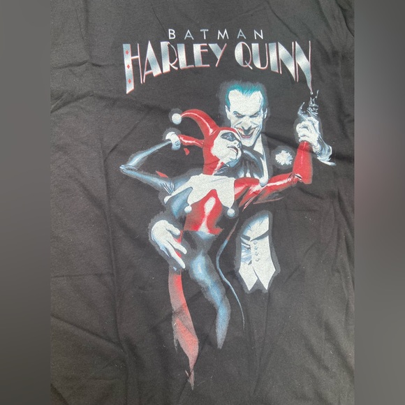 T-shirt Harley Quinn. T-shirt ajusté unisexe ou femme coton T-shirt Harley Quinn. T-shirt ajusté unisexe ou femme coton